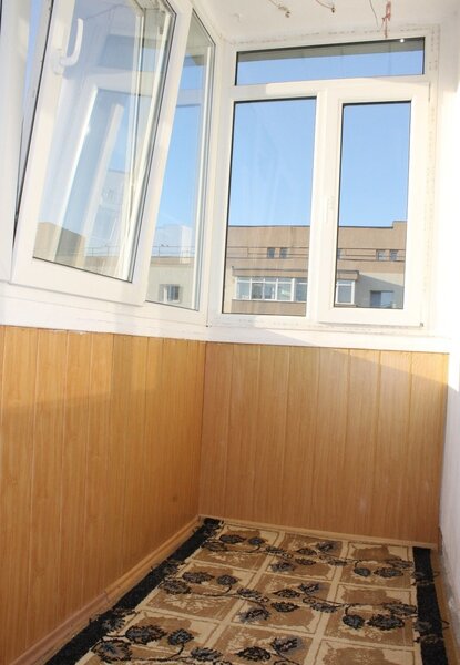 Titan, Aleea Buhusi, aproape de Auchan, zugravit, ocazie