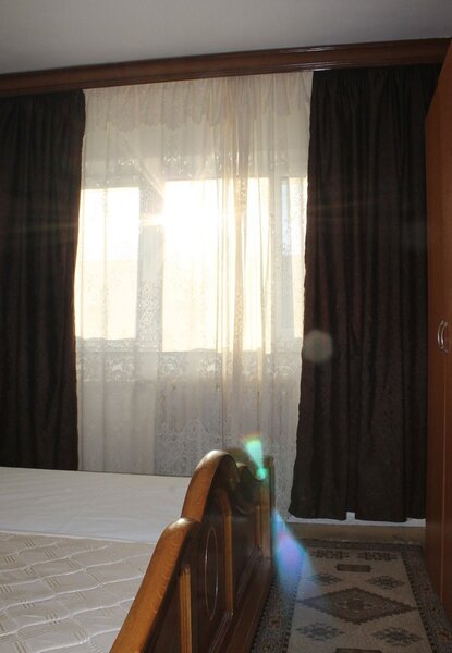 Titan, Aleea Buhusi, aproape de Auchan, zugravit, ocazie